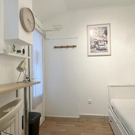 #1 Petit Studio Pres Du Metro L9 Bagnolet Buitenkant foto